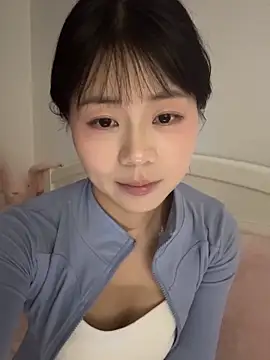 Nana-3 网络视讯表演