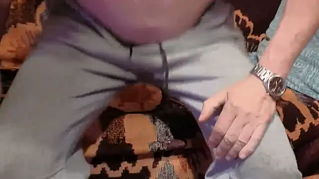 cumloverboyxx69 即時 XXX 聊天