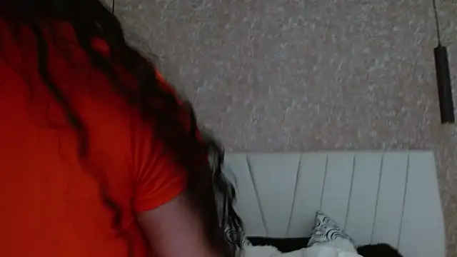 AliceSmity_'s Live XXX Chat