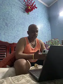 Dick_6inches_Delhi 即時 XXX 聊天