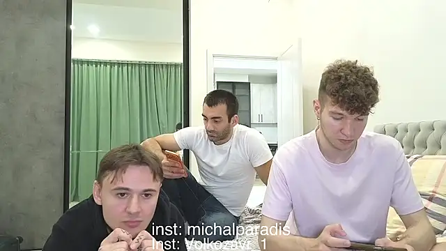 michael_sexdevil 即時 XXX 聊天