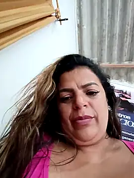 Mia-Glow's Live XXX Chat