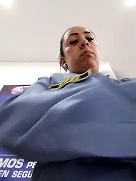 CRISTAL__11's Live XXX Chat