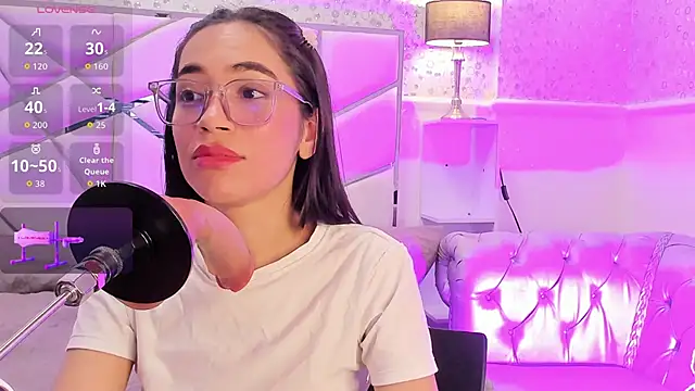 Chat XXX en directo de GabbieSkinny