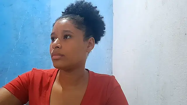 Chat XXX en directo de MadelynStamant