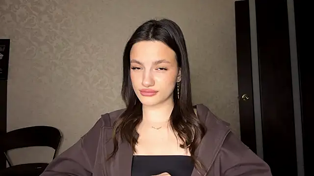 Kosandra_k 라이브 XXX 채팅