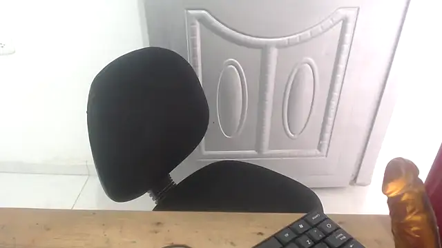 alison254's Live XXX Chat