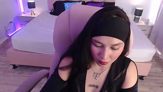 EILIIN07's Live XXX Chat