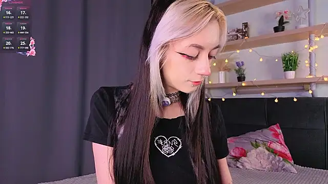 دردشة TristaRoht الجنسية المباشرة