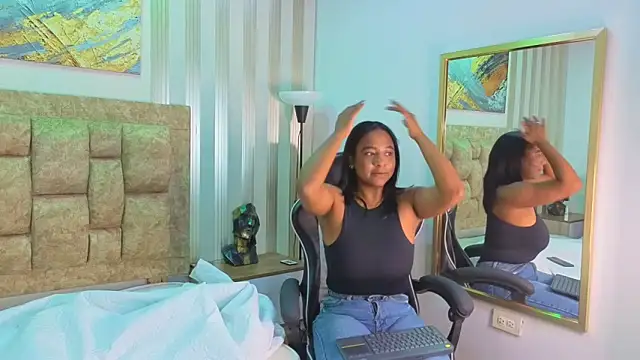 amara_queen_'s Live XXX Chat