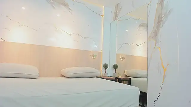 Chatroom XXX en direct de rebecca_ponce_