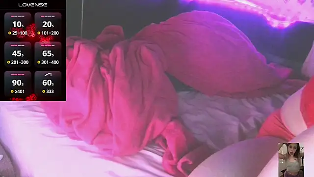 Вебкам-шоу Blondiewithanass