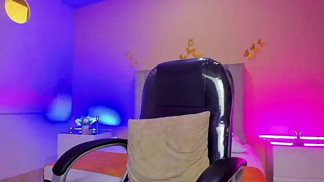 Nascary_Fox Adlı Modelin Web Kamerası Şovu