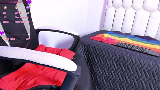 AlexStonne: вебкам-шоу