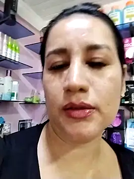 keilymadam Chat XXX in diretta