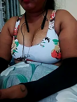 tamil_palkova_couples Adlı Modelin Web Kamerası Şovu