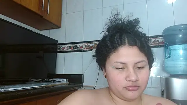 Pokazy przed kamerką – Baby_dirt