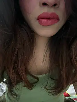 Webkamerová show riya_sharma11