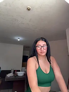 Онлайн чат XXX Sexyedith09