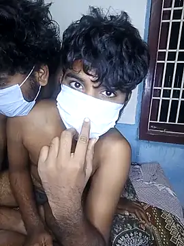 Pokazy przed kamerką – Tinku_1324