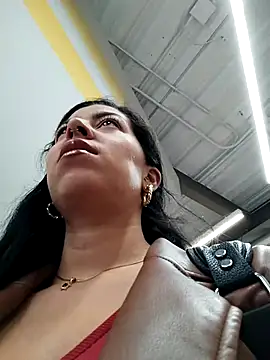 Luianna's Live XXX Chat