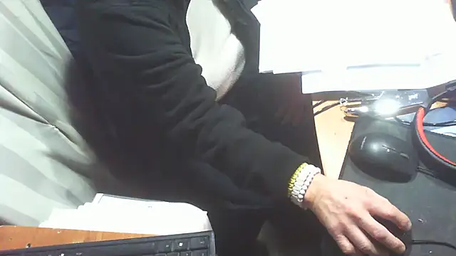 nonnomaturobisex Show Webcam