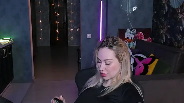 Blckmirrorr Live XXX-chat