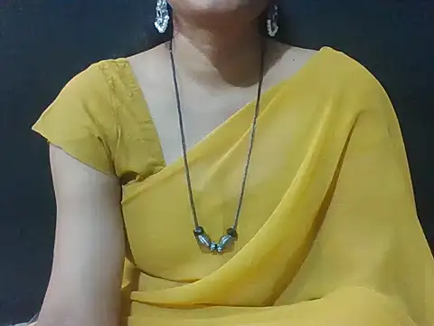 Chat +18 de Thilothama_Vaishu ao vivo