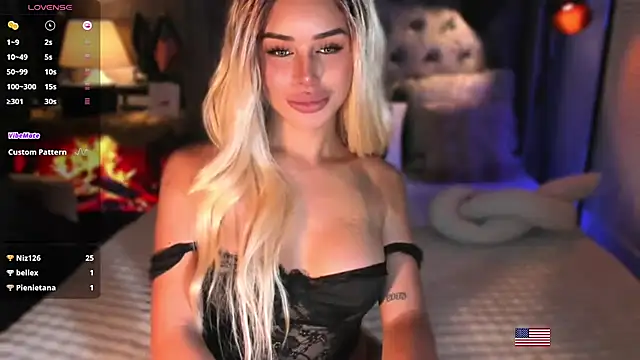 ZyraGoddes 在線直播表演