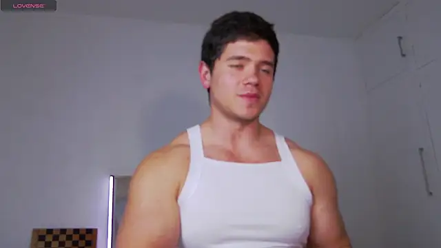 Arilas_'s Live XXX Chat