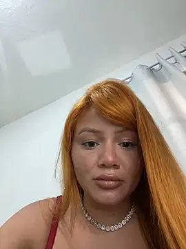 Isisbennett 即時 XXX 聊天