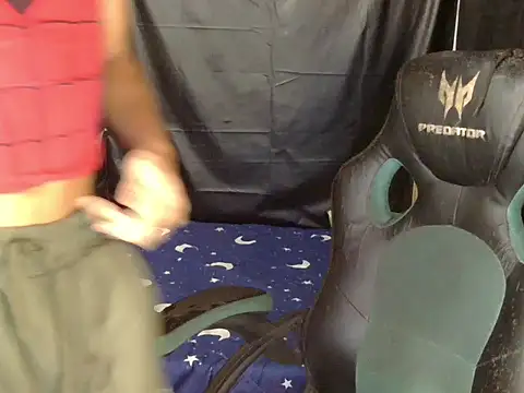 hugekenbigcock's Live XXX Chat