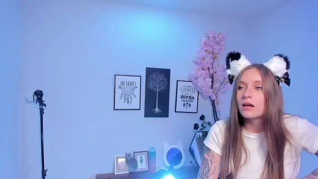 Siouxsie_cenobite 即時 XXX 聊天