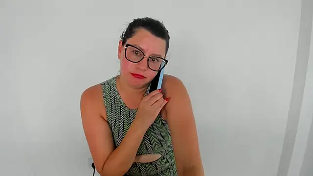 Chat XXX en directo de Chanelll_Taylorr_