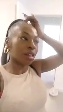 Cinderellajewelsofficial élő XXX-chatje