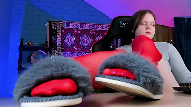 footfetish_baby 即時 XXX 聊天