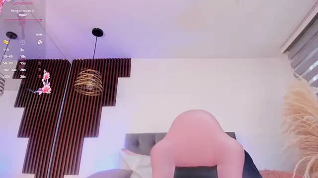 Chat +18 de darling_spoiled ao vivo