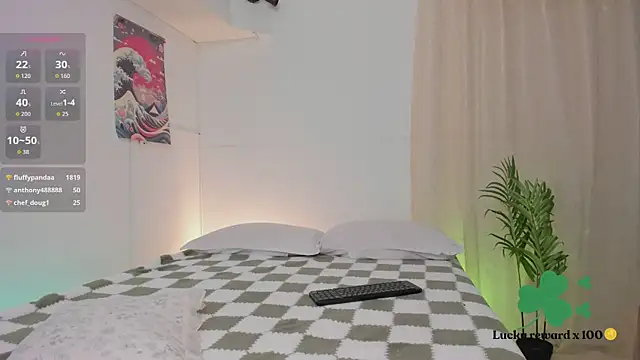 Chat +18 de Lia_Sweett_ ao vivo