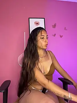 Alaska_euphoria 即時 XXX 聊天