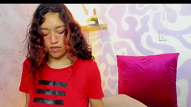 mia_scarlett7 live XXX chat