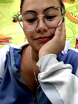 Mari-98's Webcam Show