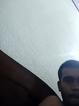 playboy_nikhil 即時 XXX 聊天