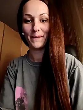 LunaCrystall Webcam Show