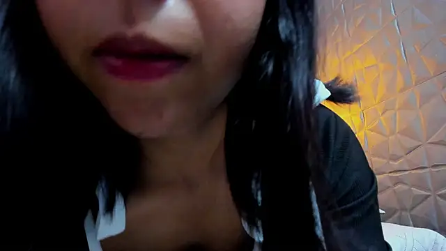 Magic_oliviahのライブXXXチャット