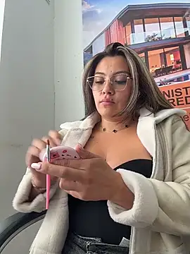 LIZ-06_ Obrolan Langsung XXX