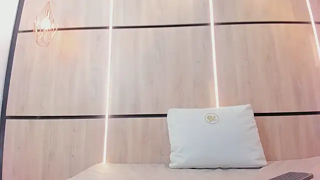 ikia_lopez_ live XXX chat