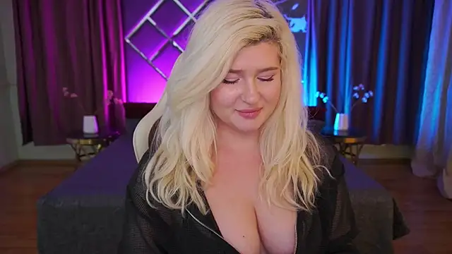 CocoSecretss' Live XXX Chat