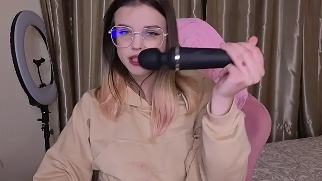 HanaMitsuri's Live XXX Chat