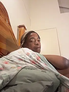 Czat XXX na żywo – JuicyJamaican