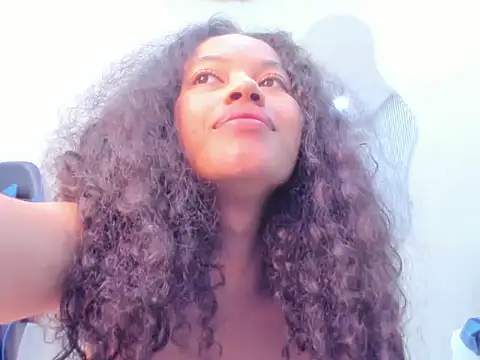 agata18_'s Live XXX Chat